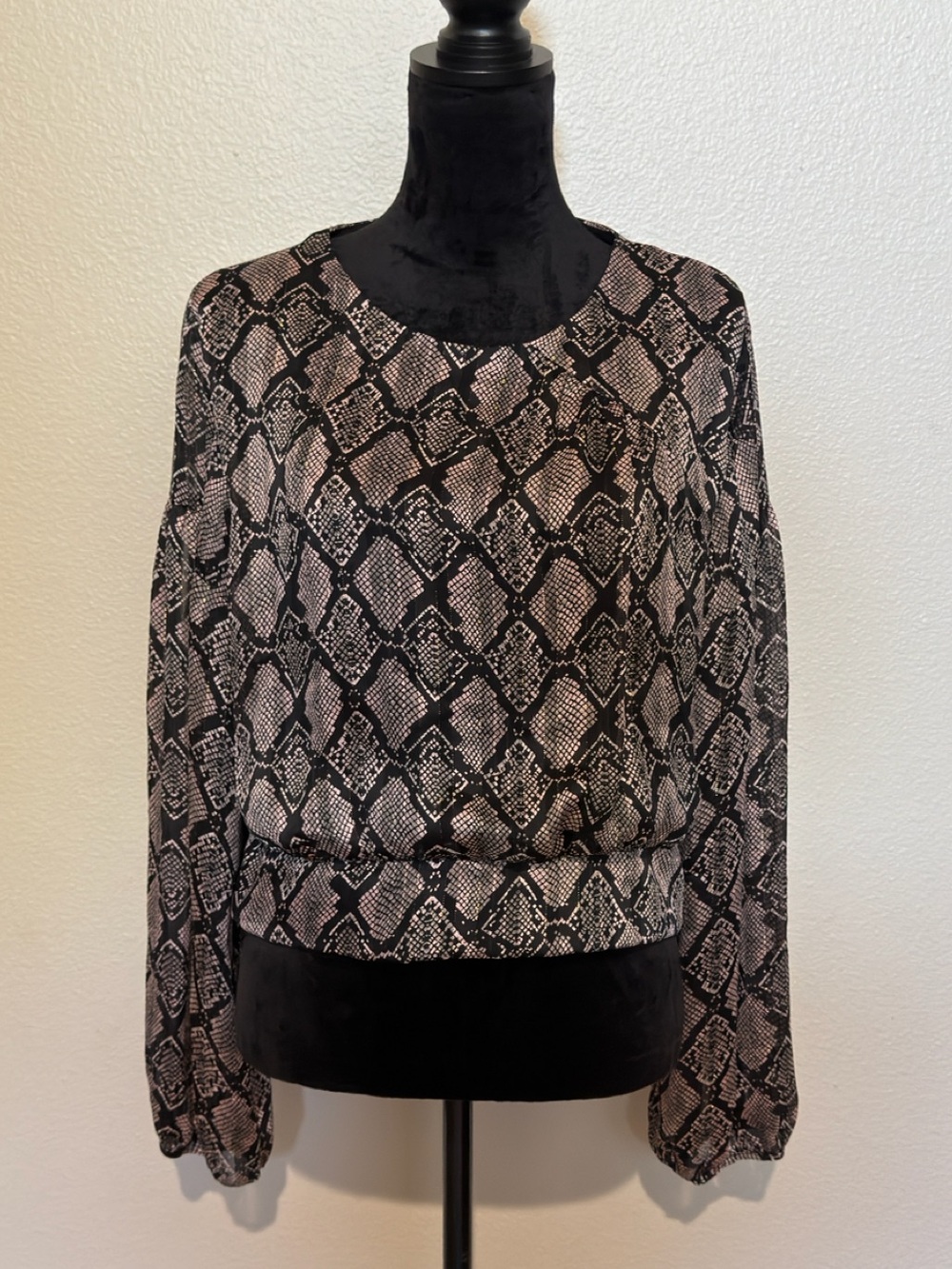 19 Cooper Snake Print Blouse